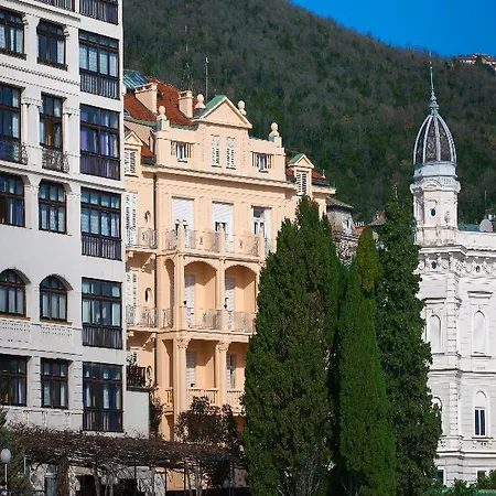 Szálloda Lungomare - Liburnia 3*