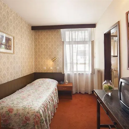 Hotel Lungomare - Liburnia 3*