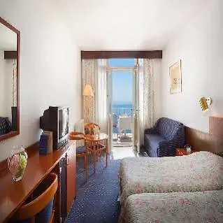 Lungomare - Liburnia 3* Abbázia