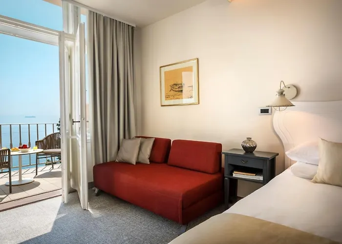 Lungomare - By Liburnia & Отель Опатия