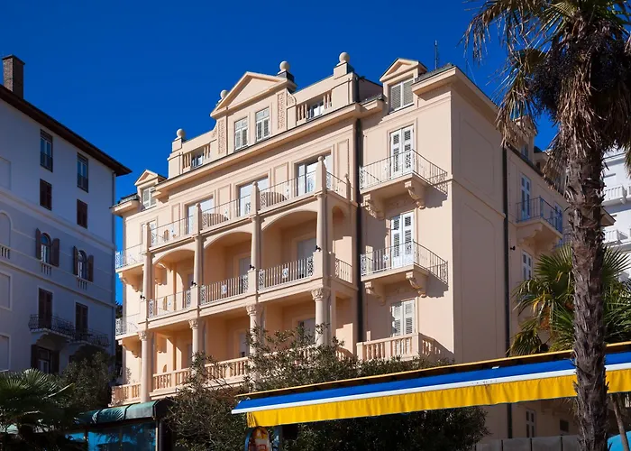 Lungomare - By Liburnia & Otel