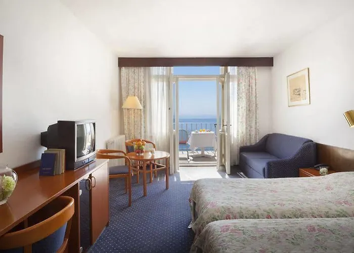 Lungomare - By Liburnia &