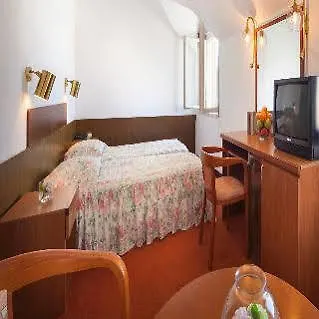 Отель Lungomare - By Liburnia & 3*