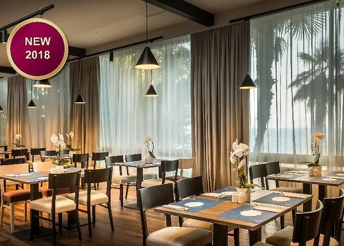 Lungomare - By Liburnia & Отель Опатия