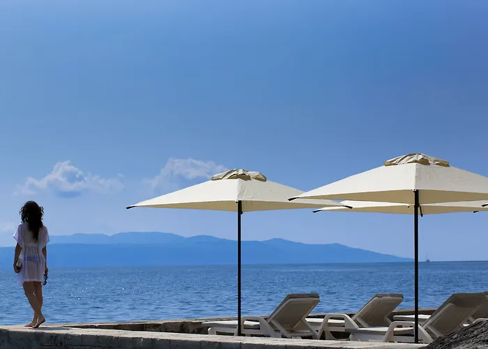 Lungomare - By Liburnia & 3* أوباتيا